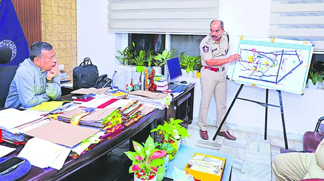 ఇబ్బంది లేకుండా ఏర్పాట్లు ముఖ్యం 