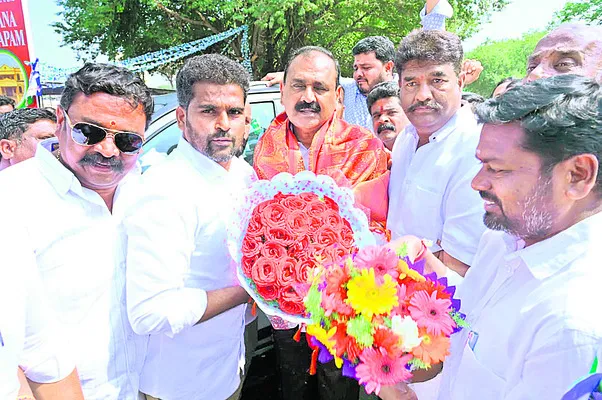 హిందూ వ్యతిరేకిగా చిత్రీకరించే కుట్ర 