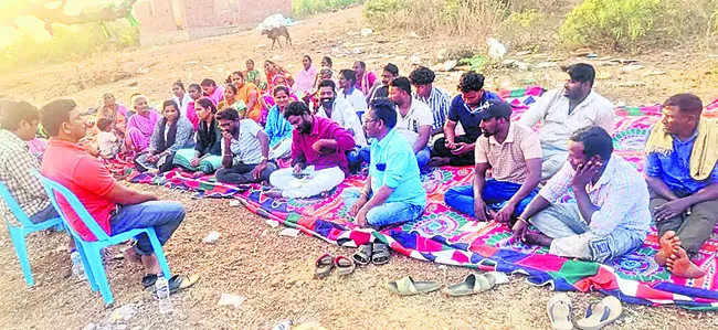 పంచదార్ల దళిత రైతుల నిరసన ఉధృతం