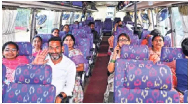 జోరుగా ‘క్యాంపు’ రాజకీయాలు