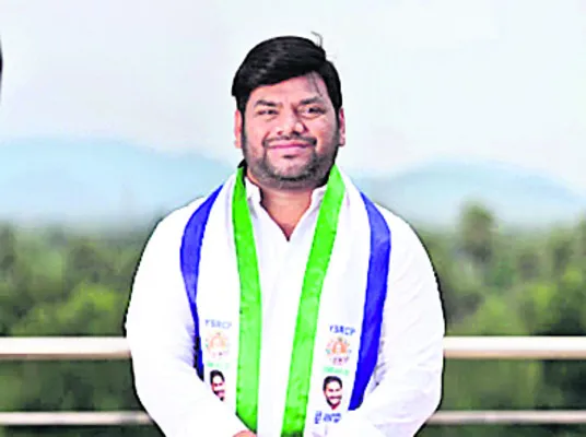 అసత్య ప్రచారాల్లో దిట్ట చంద్రబాబు 