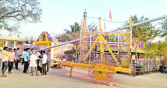 ఎల్లమ్మా.. సల్లంగ చూడమ్మా.. 