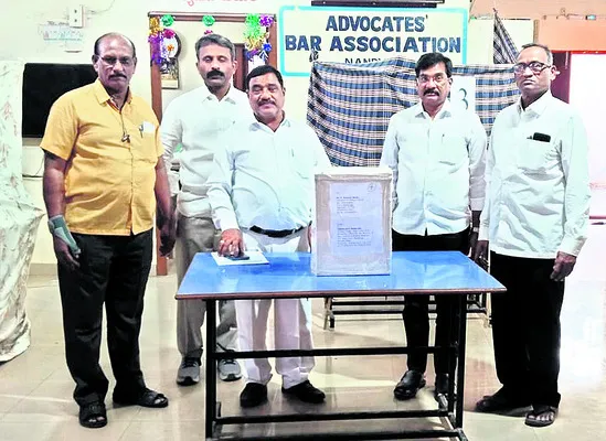 నేడే ‘బార్‌’ ఎన్నికలు