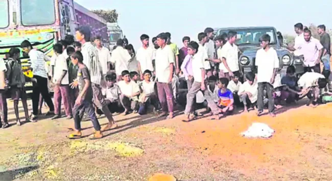 ఉడకని అన్నం.. నీళ్ల చారు