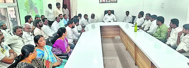 మున్సిపల్‌ ఎన్నికల్లో కాంగ్రెస్‌దే గెలుపు