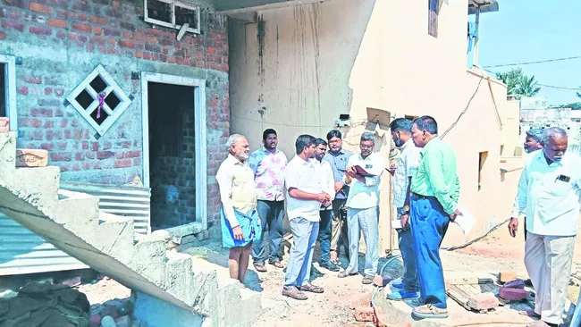 రాష్ట్ర హౌసింగ్‌ విజిలెన్స్‌ అధికారి తనిఖీ 