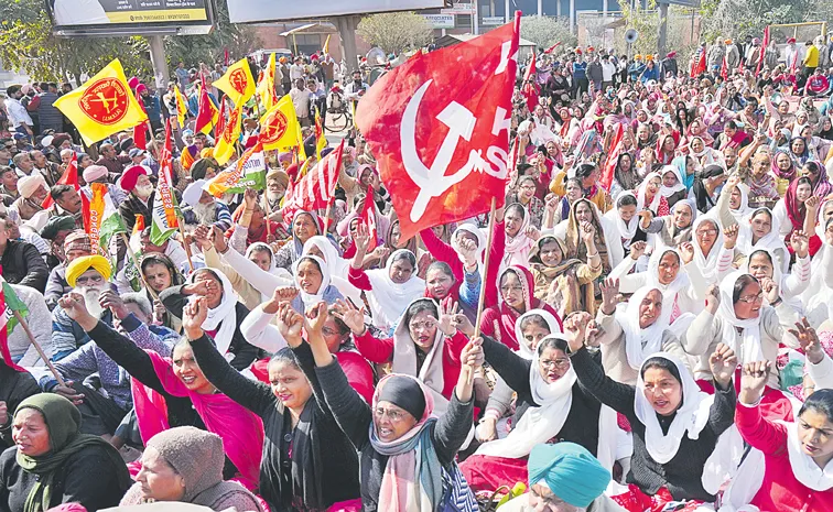 30 crore workers, farmers participated in general strike, says trade unions