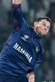 Erasmus Fumes At Tucker Dead Ball Call Did Umpire Get It Wrong Explained