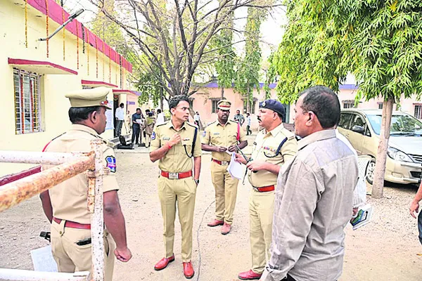 పటిష్ట బందోబస్తు