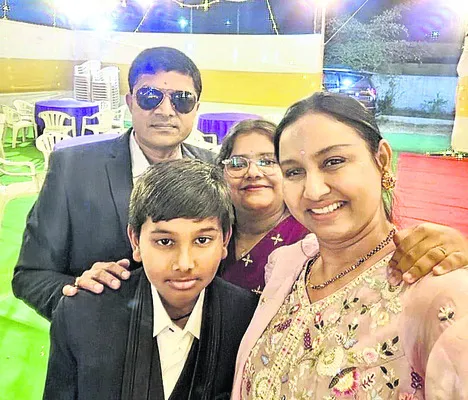 ఇంట్లో ఒప్పించి ఒక్కటయ్యారు
