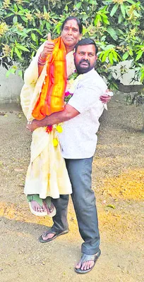 రెండోసారి ఆ కుటుంబానిదే విజయం