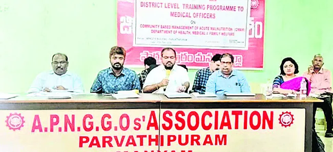 సమన్వయంతోనే పోషకాహార లోపం నివారణ