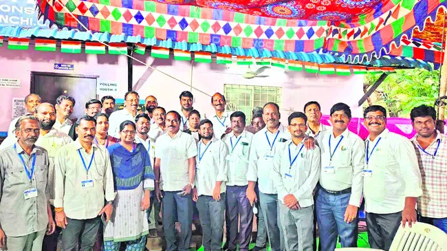 గుర్తు తెలియని వ్యక్తి ఆత్మహత్య 