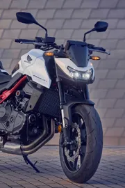Honda CB750 Hornet Gets Rs 1 Lakh Discount