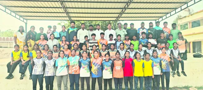 సీఎం కప్‌ బేస్‌బాల్‌ జిల్లా జట్ల ఎంపిక