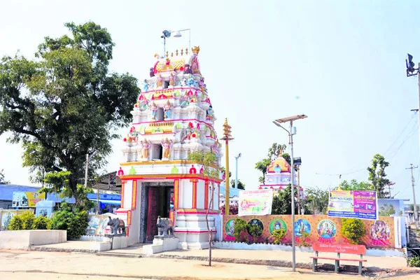 ఉప్లూర్‌లో బాలరాజేశ్వరుడు.. 