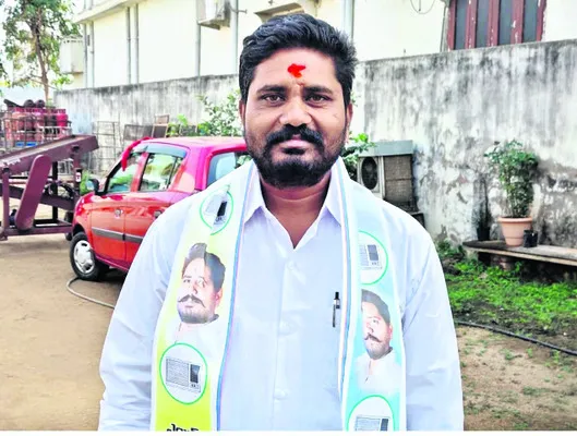 నాడు విద్యార్థినేత.. నేడు ప్రజానేత 