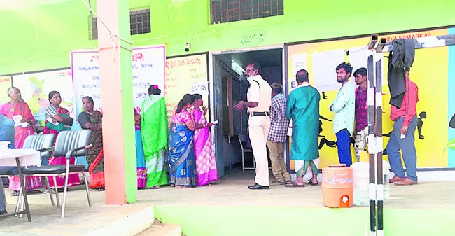 కొత్తవారికే పట్టం