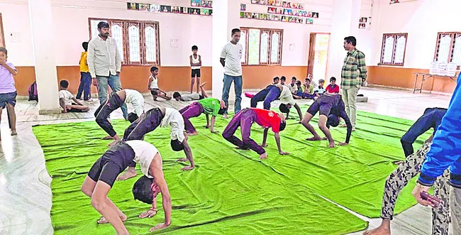 రాష్ట్ర స్థాయి పోటీలకు 15 మంది ఎంపిక 