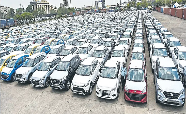 టాప్‌ గేర్‌లో వాహన విక్రయాలు 