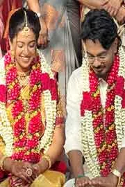 Actress Roshni Haripriyan Gets Married with Sundara Murthy4