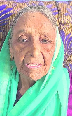 శతాధిక వృద్ధురాలి మృతి
