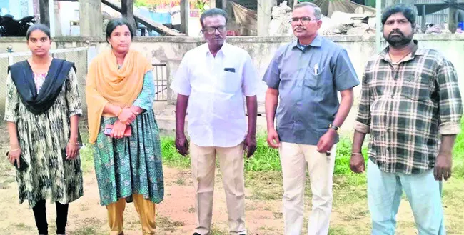 వీఆర్‌ఏల సమస్యలపై ముఖం చాటేసిన ప్రభుత్వం 