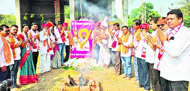 సేవాలాల్‌ మహరాజ్‌ మార్గం అనుసరణీయం 