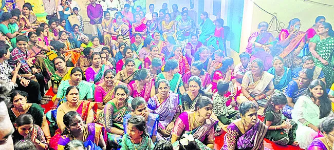 కల్యాణం.. కమనీయం 