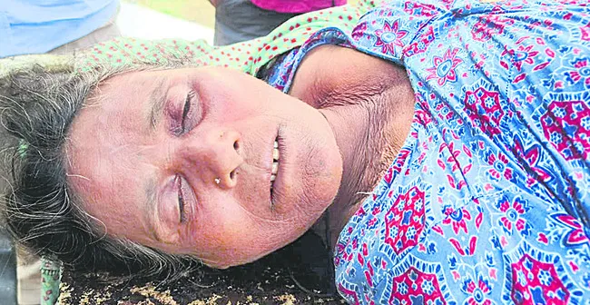 హెల్ప్‌డెస్క్‌ ద్వారా ఫిర్యాదుల స్వీకరణ