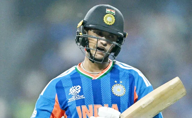 అభిషేక్‌ శర్మ ఫెయిల్‌.. రవిశాస్త్రి కీలక వ్యాఖ్యలు