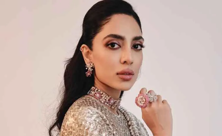Actress Sobhita Dhulipala on Avoiding PR Team