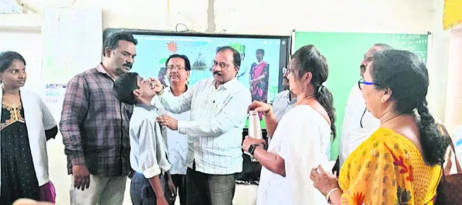 ఆల్బెండజోల్‌తో నులిమేద్దాం! 