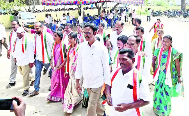 కొత్త కొలువులు!