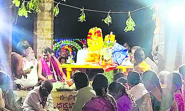 కల్యాణం... కమనీయం... 