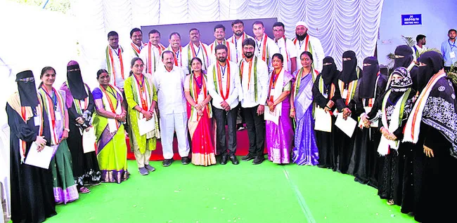 కొలువుదీరిన నిర్మల్‌ పాలకవర్గం 