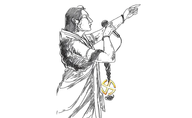 మహిళ చేతికే మంత్రదండం