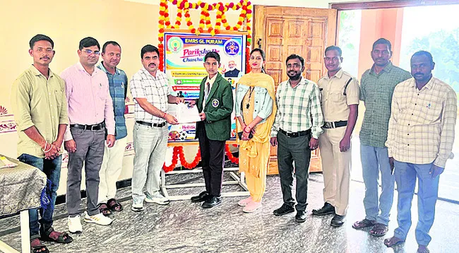 సీబీఎస్సీ బోర్డ్‌ పబ్లిక్‌ పరీక్షలు ప్రారంభం