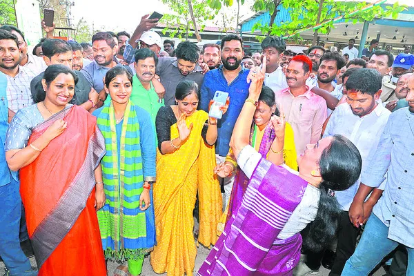 ప్రజాస్వామ్యయుతంగానే చైర్మన్‌ ఎన్నిక
