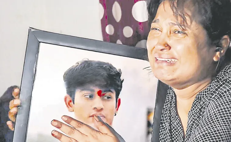 Delhi Road Accident: Mother Alleges Minor Reckless Stunt Killed Her Son