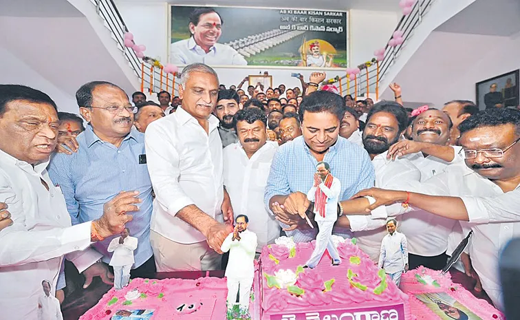 BRS Working President KTR Fired On CM Revanth Reddy