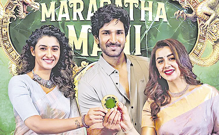 Aadhi Pinisetty begins shooting for Marakatamani 2