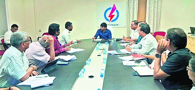 పారిశ్రామిక విద్యుత్‌ సమస్యల పరిష్కారానికి ప్రాధాన్యం