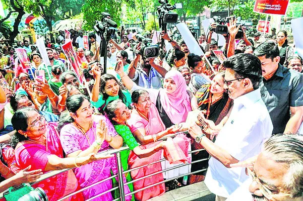 మహిళలు వర్ధిల్లాలి! 