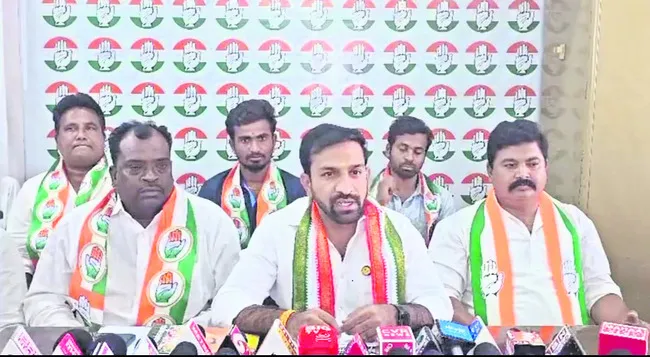 షబ్బీర్‌ అలీ కుటుంబంపై అబద్ధాల ప్రచారం