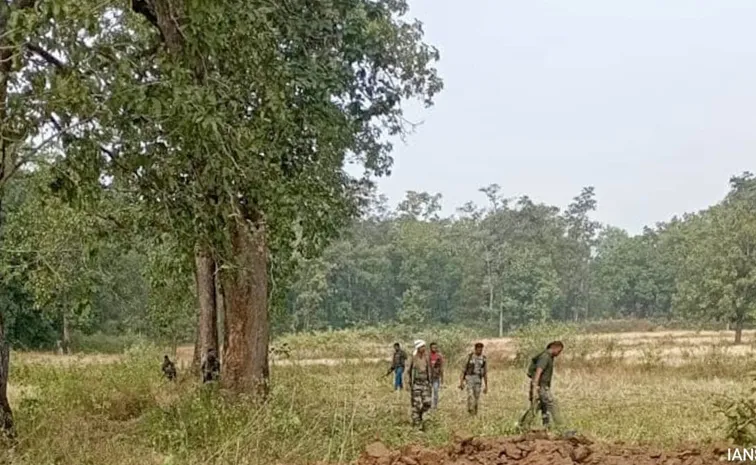 Few Maoist Died In Karregutta Encounter