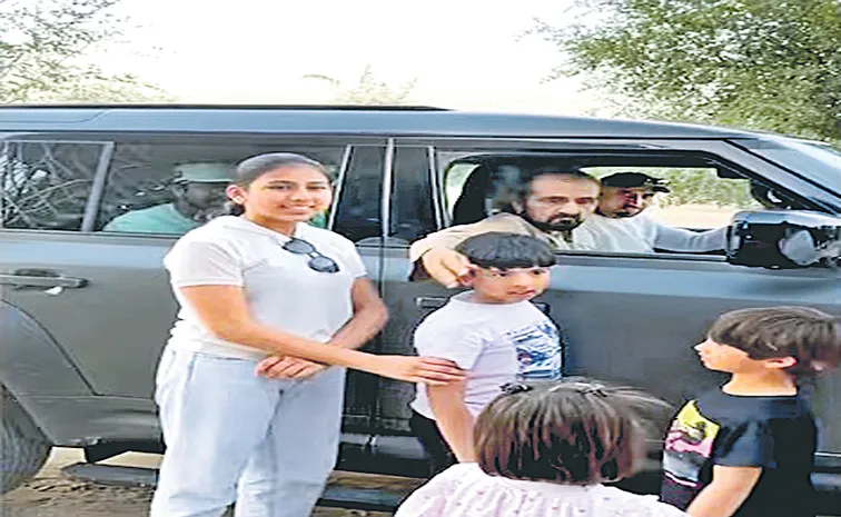Indian Family Chance Meeting With Dubai Ruler