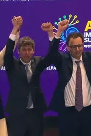 AI Cold War On Stage OpenAI, Anthropic CEOs No Handshold at India AI Impact Summit