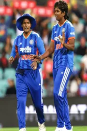 INDW tour of AUS: Team india restricted aussies women to 163 runs in 2nd T20I