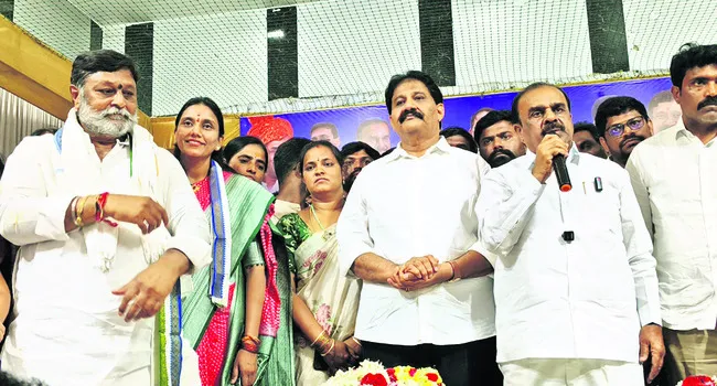 ప్రశ్నించినందుకే  అంబటిపై హత్యాయత్నం 